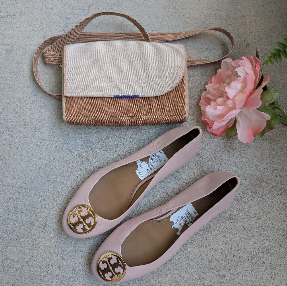 Tory Burch Light Pink Flats with Gold Emblem Size 8